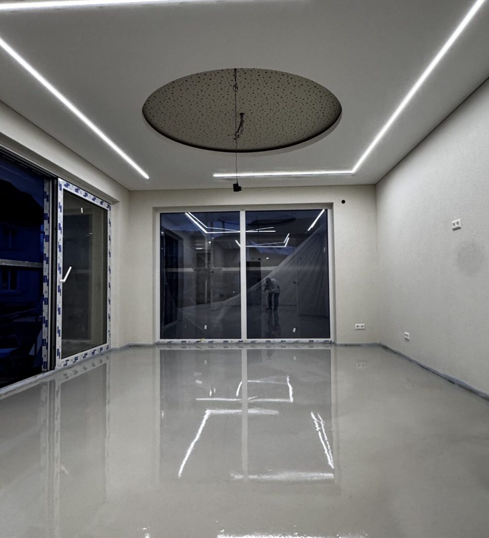 20250217_170101968_iOS